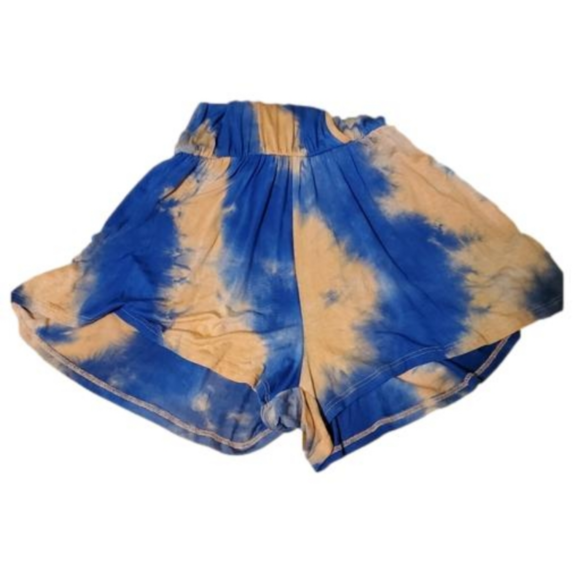 Blue Blush Romper sold by Pink Lily Boutique size M - Picture 5 of 10